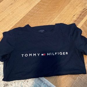 Tommy Hilfiger tshirt! Great condition!